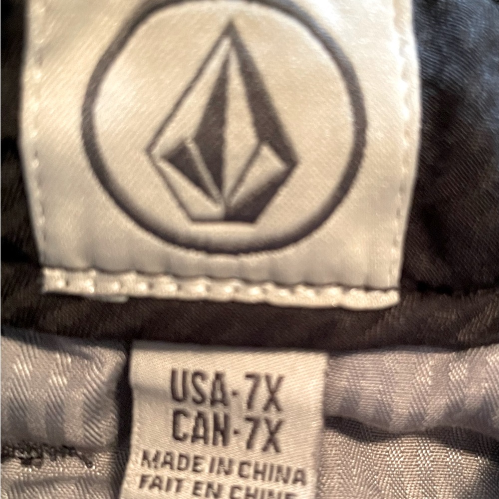 Boys Volcom charcoal chino shorts sz 7x